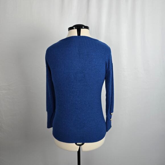 Unbranded Blue Sweater Women's Medium Button Accent Round Neckline NWOT - Picture 6 of 15